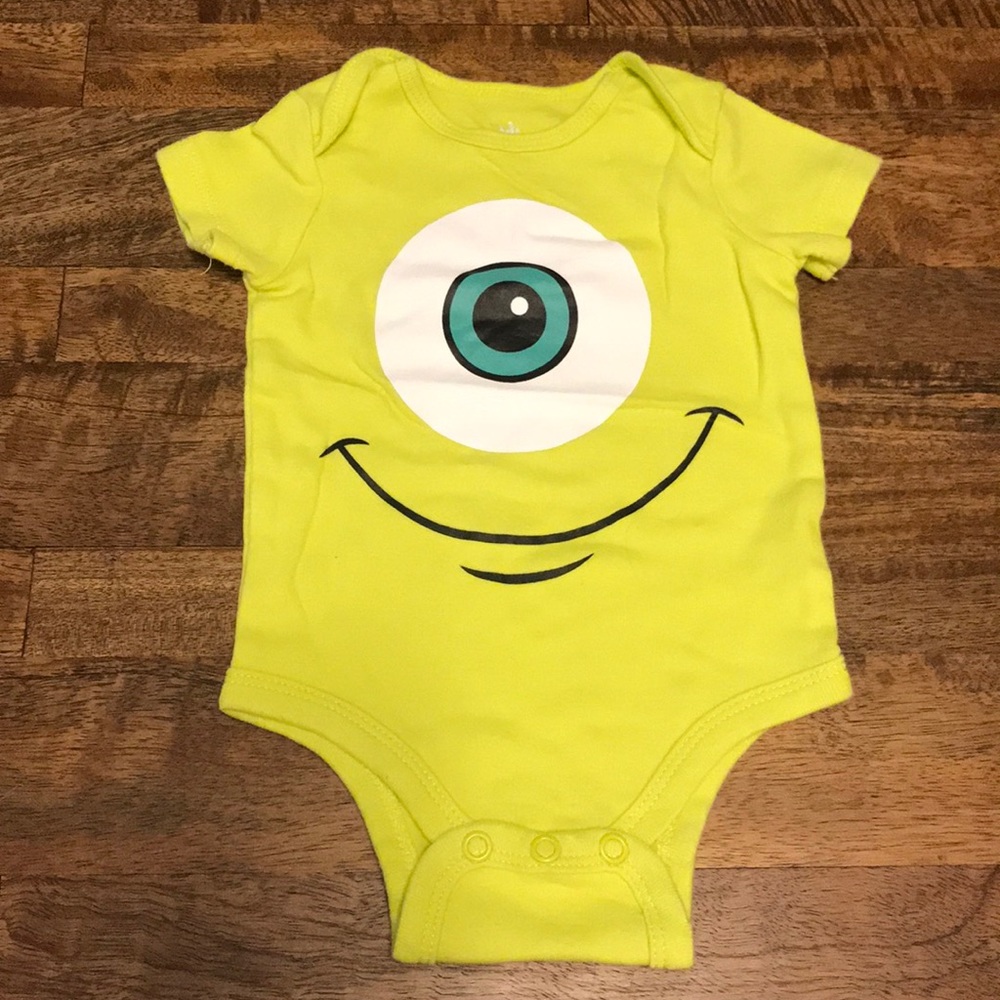 3/$20 🎃 Disney Monsters Inc. 0-3M onesie
